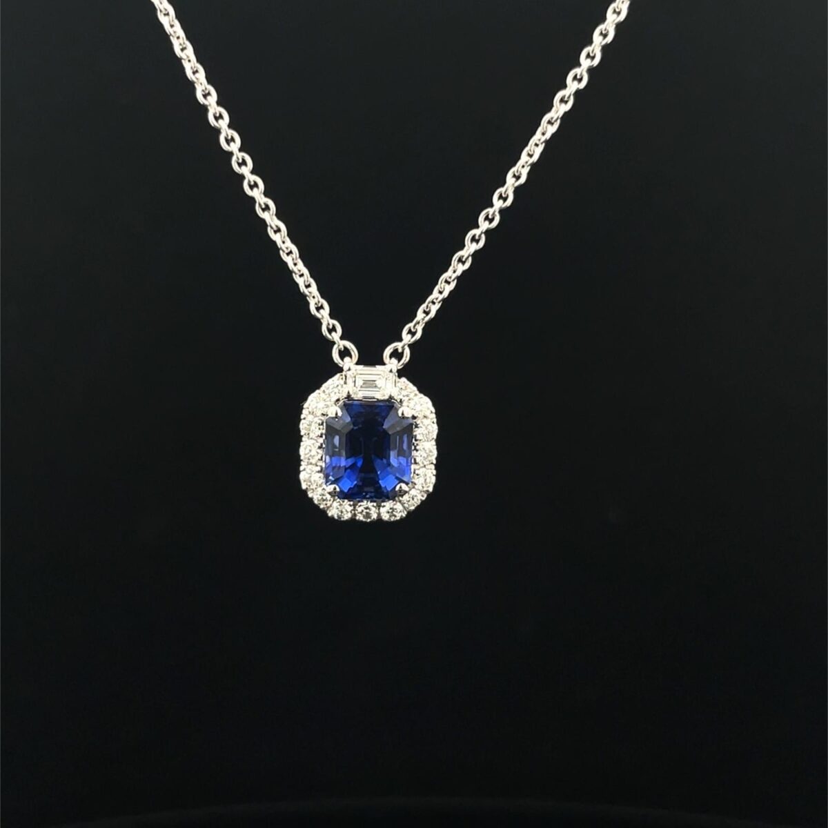 Crivelli Necklace