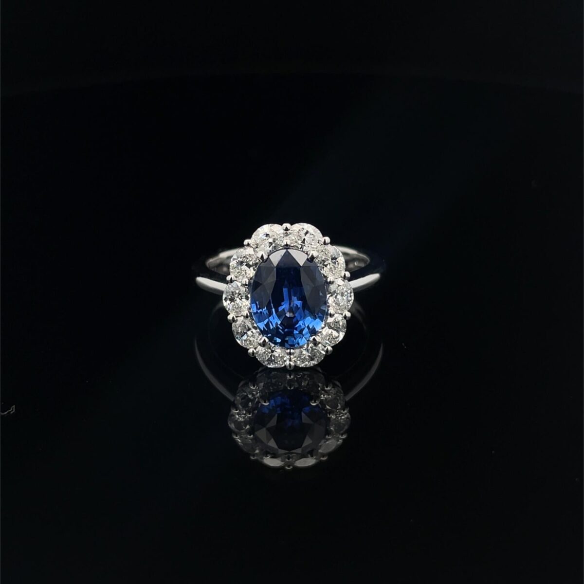 Crivelli Ring