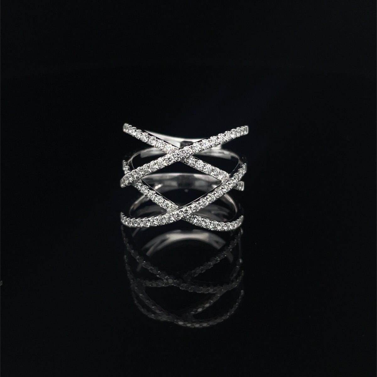 Crivelli Ring