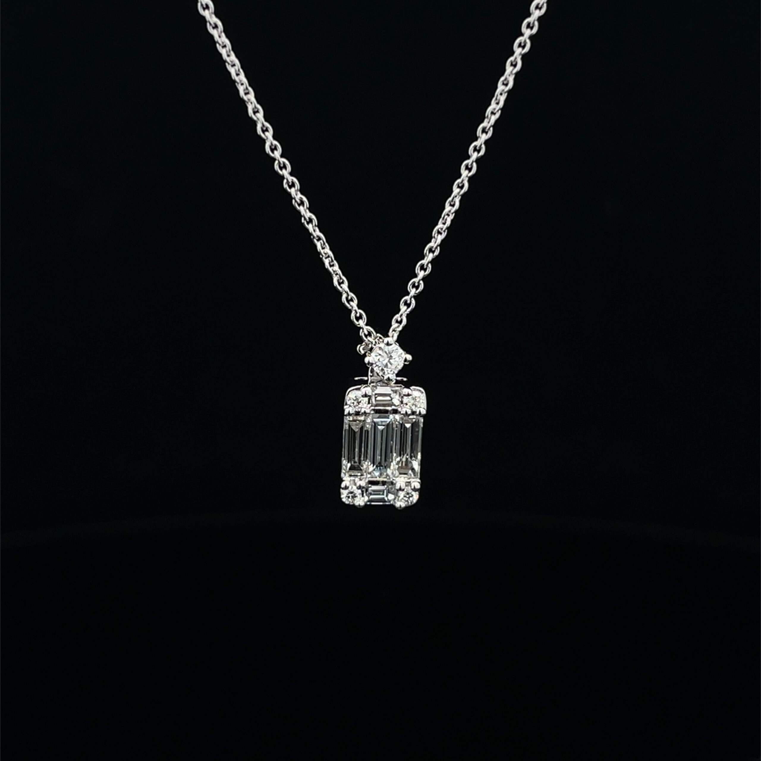 Crivelli Necklace