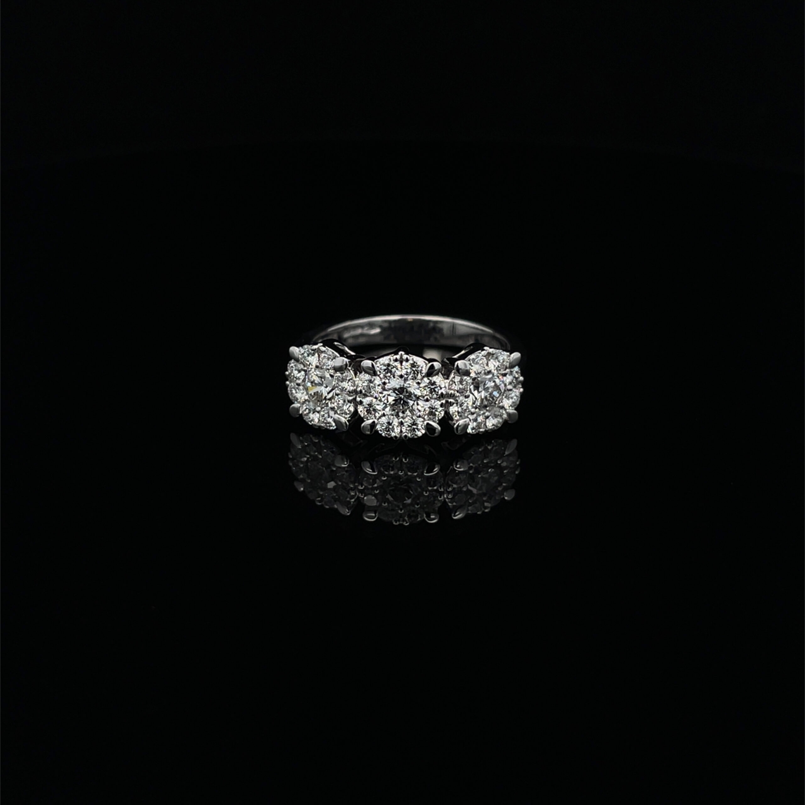 Crivelli Ring